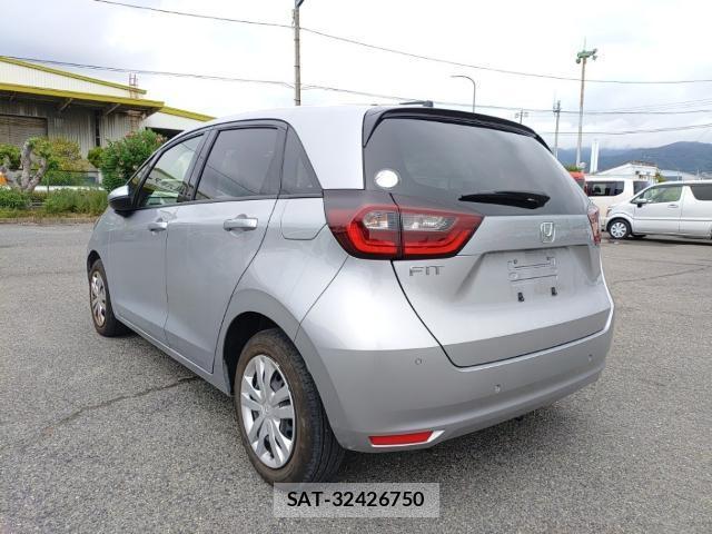 Honda FIT 2021-08 8768936-5