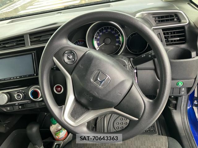 Honda FIT 2014-01 8769788-5
