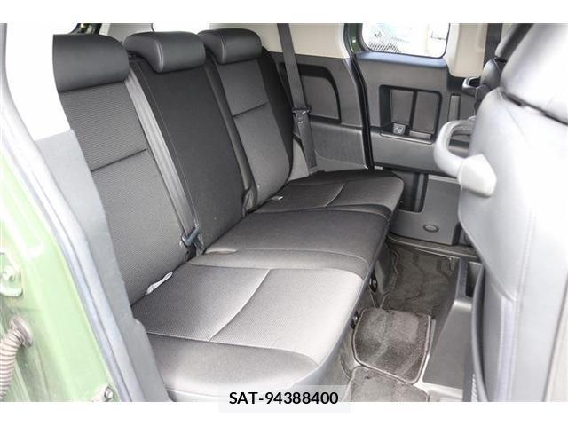 Toyota FJ CRUISER 2014-03 8769025-17
