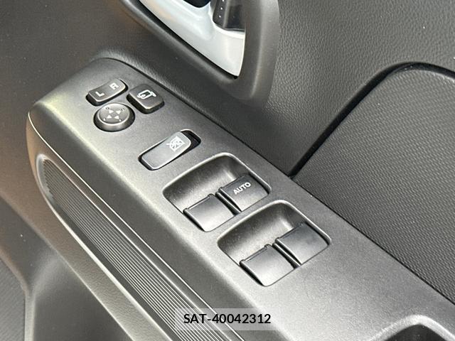 Mazda FLAIR 2018-06 8769397-17