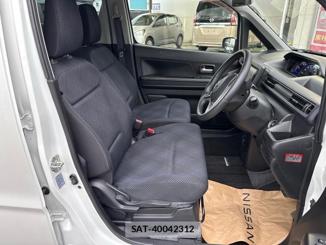 Mazda FLAIR 2018-06 8769397-8