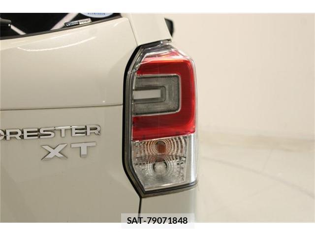 Subaru FORESTER 2017-02 8768762-17
