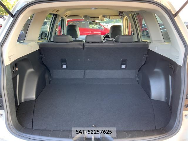 Subaru FORESTER 2017-05 8769089-16
