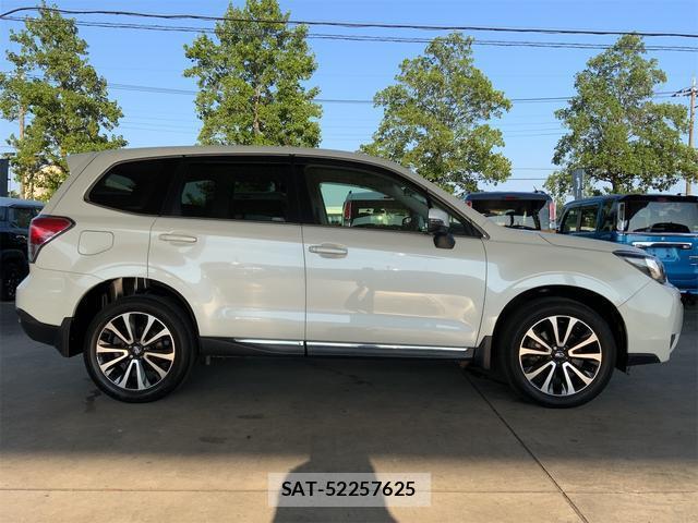 Subaru FORESTER 2017-05 8769089-3