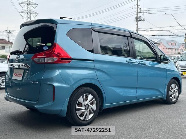 Honda FREED HYBRID 2016-11 8769741-7
