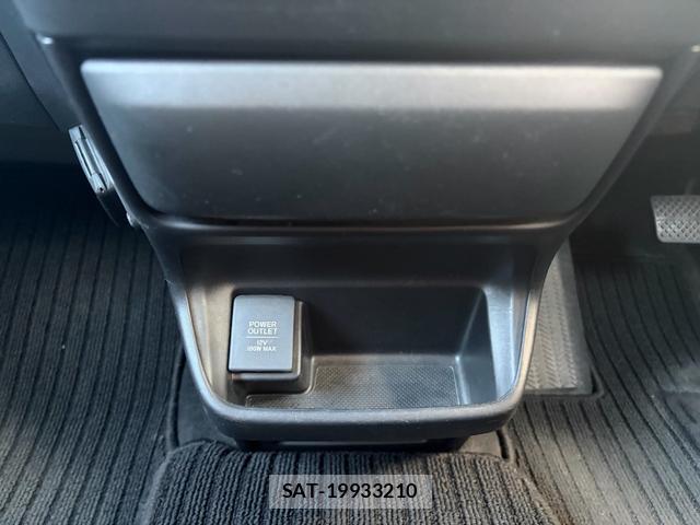 Honda FREED 2017-11 8769969-5