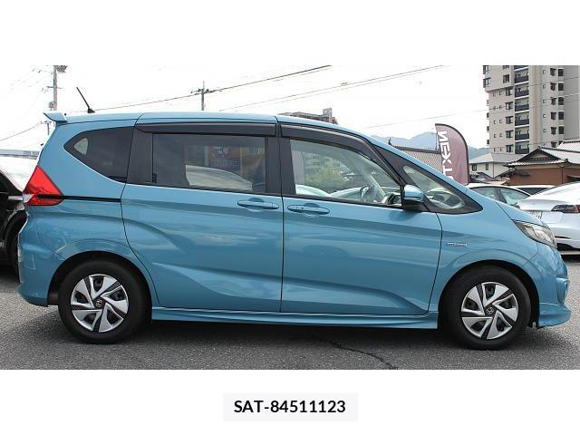 Honda FREED 2016-12 8769766-4
