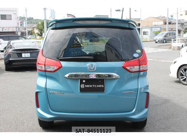 Honda FREED 2016-12 8769766-6