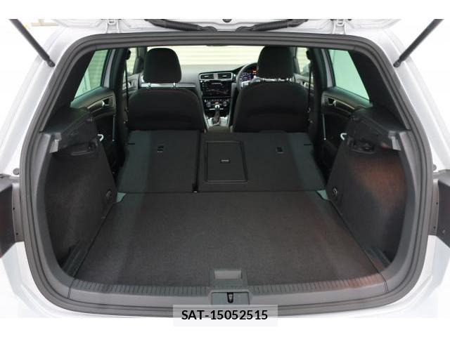 VolksWagen GOLF GTI 2018-03 8768704-13