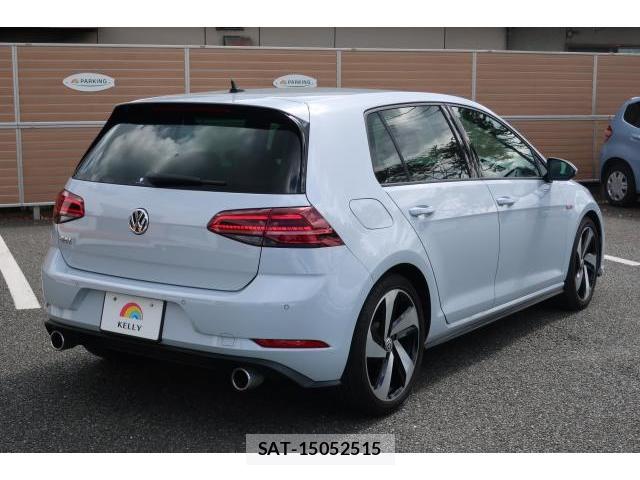 VolksWagen GOLF GTI 2018-03 8768704-18