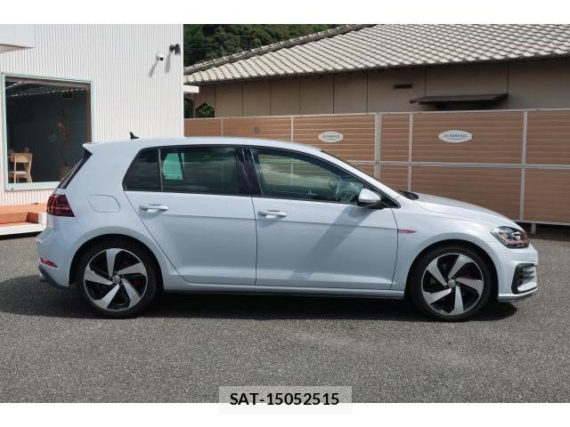 VolksWagen GOLF GTI 2018-03 8768704-19