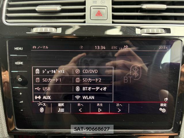 VolksWagen GOLF GTI 2020-02 8769968-10