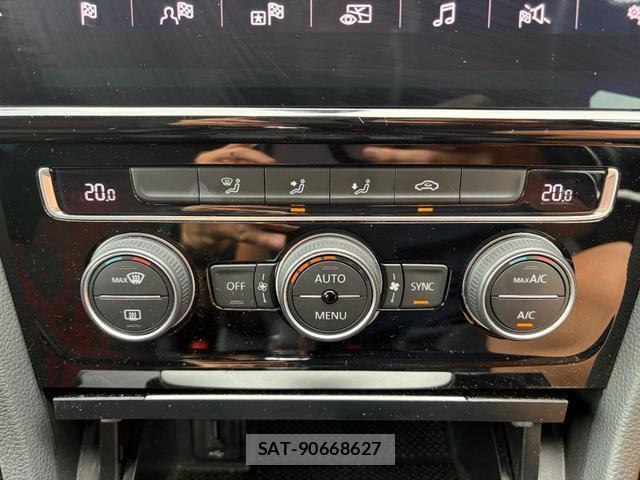 VolksWagen GOLF GTI 2020-02 8769968-13