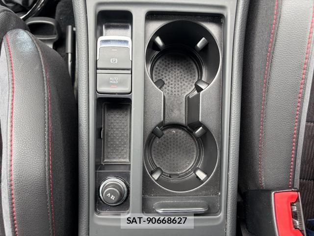 VolksWagen GOLF GTI 2020-02 8769968-2