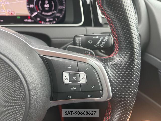 VolksWagen GOLF GTI 2020-02 8769968-4