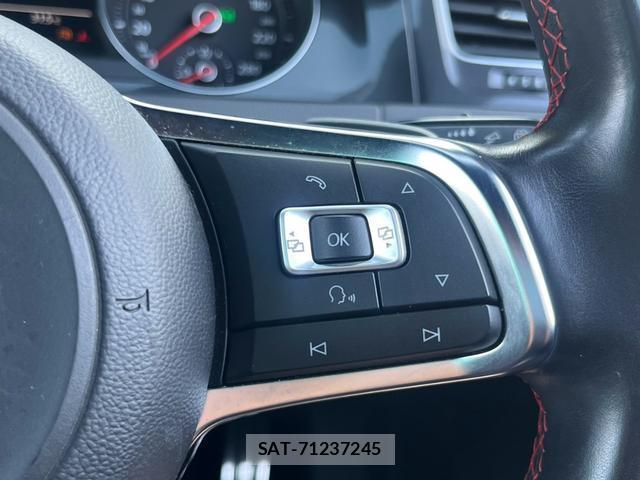 VolksWagen GOLF GTI 2015-12 8769972-2