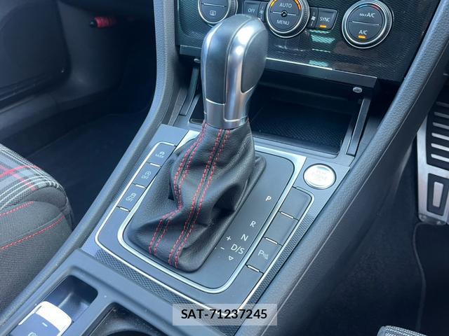 VolksWagen GOLF GTI 2015-12 8769972-3