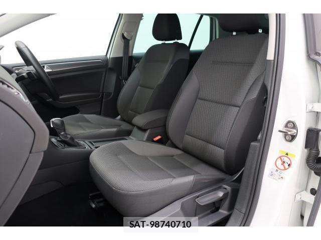 VolksWagen GOLF 2019-08 8768699-10