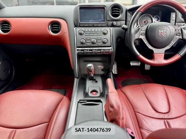 Nissan GT-R 2013-08 8770208-8