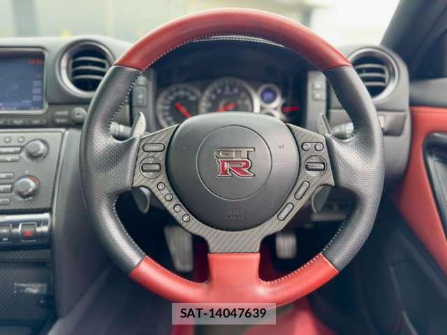 Nissan GT-R 2013-08 8770208-9