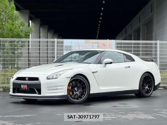 Nissan GT-R 2015-06 8770209-5