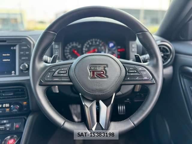 Nissan GT-R 2025-04 8770210-13