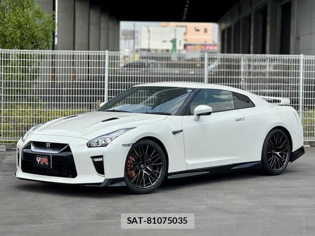 Nissan GT-R 2020-01 8770211-0