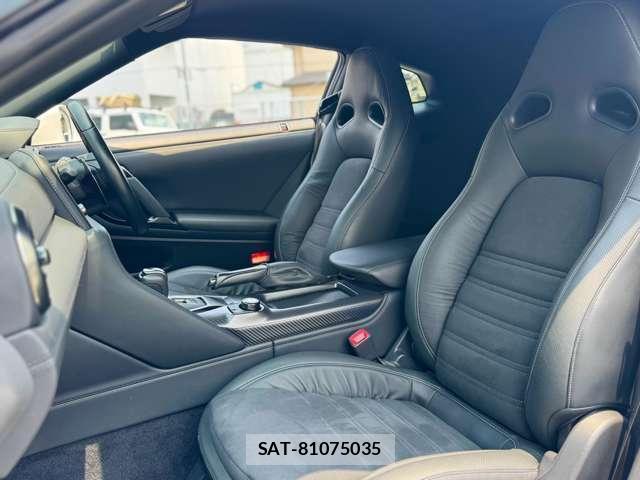Nissan GT-R 2020-01 8770211-13