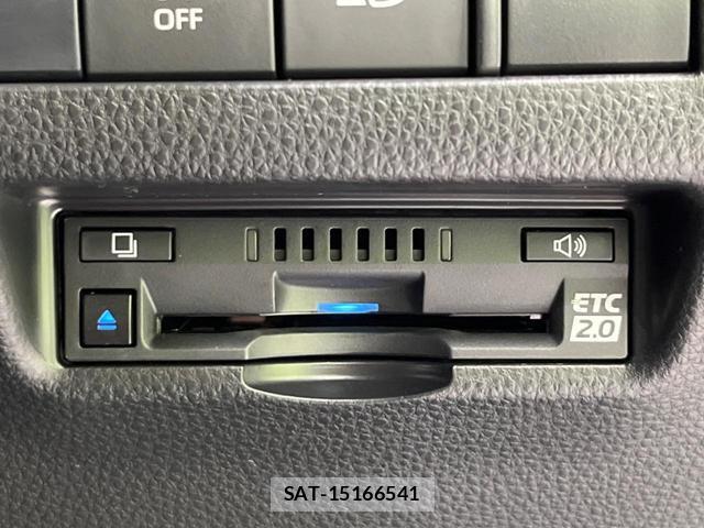 Toyota HARRIER HYBRID 2021-06 8770067-6
