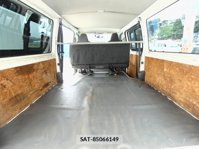 Toyota HIACE VAN 2015-07 8768791-5