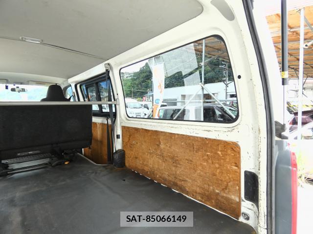 Toyota HIACE VAN 2015-07 8768791-7