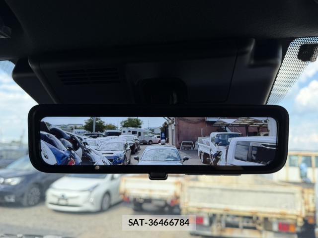 Toyota HIACE VAN 2026-04 8769442-16