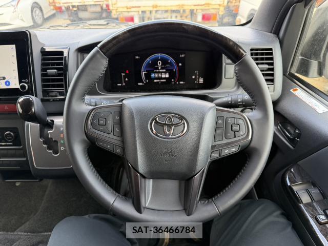 Toyota HIACE VAN 2026-04 8769442-8