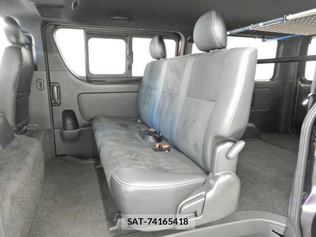 Toyota HIACE VAN 2021-03 8769577-17