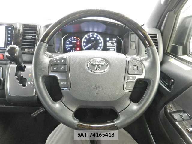 Toyota HIACE VAN 2021-03 8769577-7