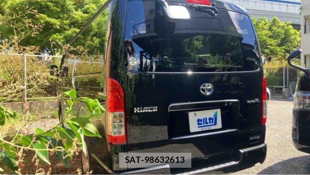 Toyota HIACE VAN 2023-06 8769612-13