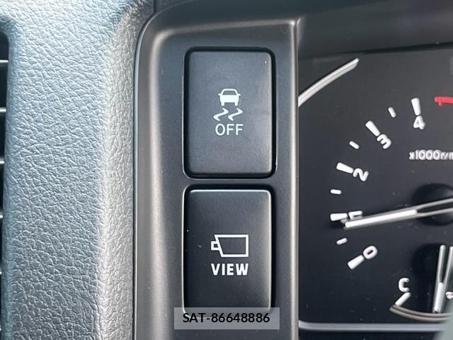Toyota HIACE VAN 2025-08 8769957-12