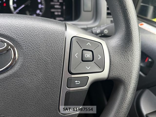 Toyota HIACE VAN 2023-02 8769974-4