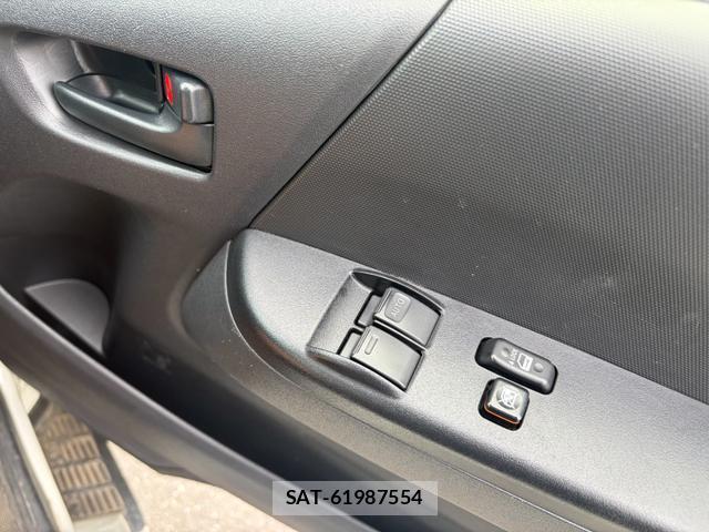 Toyota HIACE VAN 2023-02 8769974-5