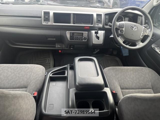 Toyota HIACE WAGON 2025-03 8768912-4