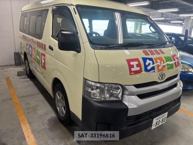 Toyota HIACE WAGON 2016-02 8768916-0