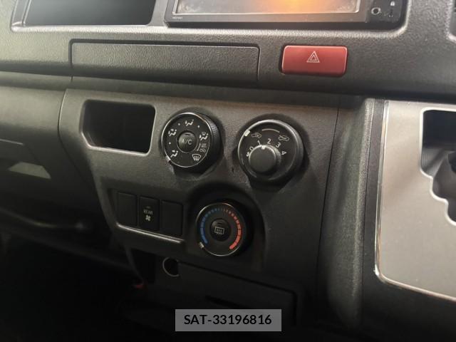 Toyota HIACE WAGON 2016-02 8768916-10