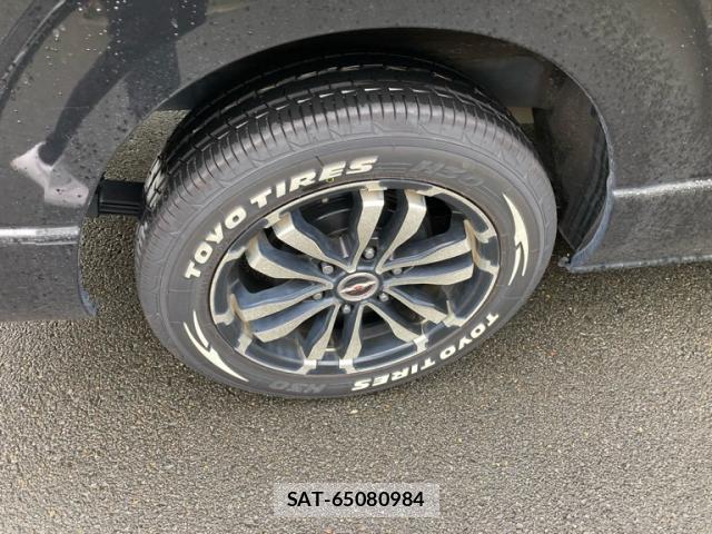 Toyota HIACE WAGON 2020-03 8769141-13