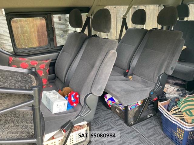 Toyota HIACE WAGON 2020-03 8769141-5