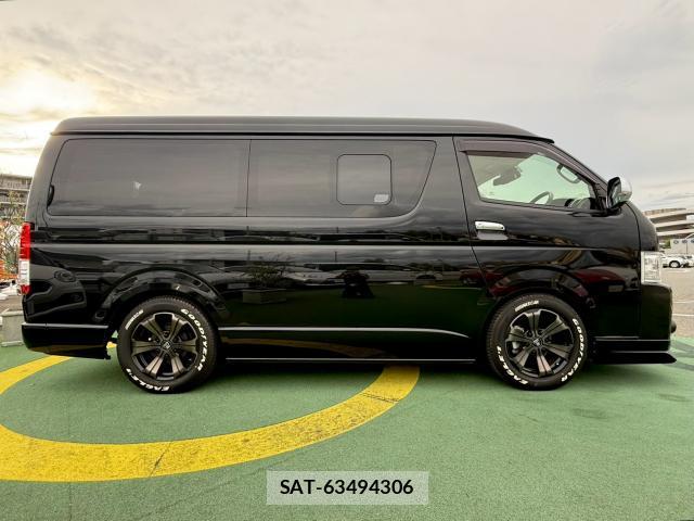 Toyota HIACE WAGON 2019-04 8769978-1