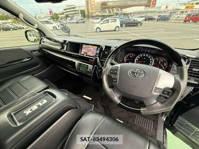 Toyota HIACE WAGON 2019-04 8769978-4