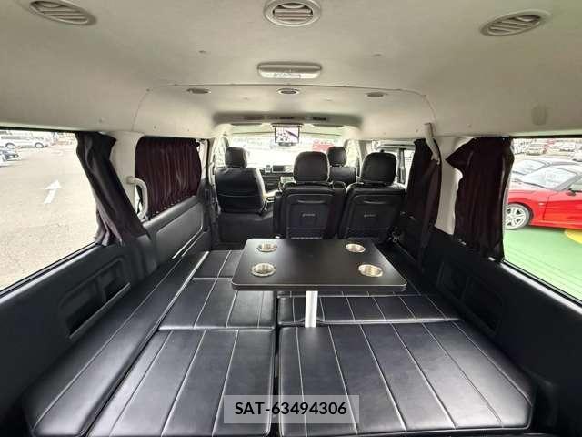 Toyota HIACE WAGON 2019-04 8769978-9