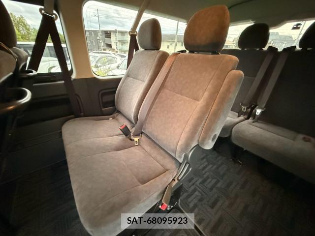 Toyota HIACE WAGON 2021-08 8769979-14