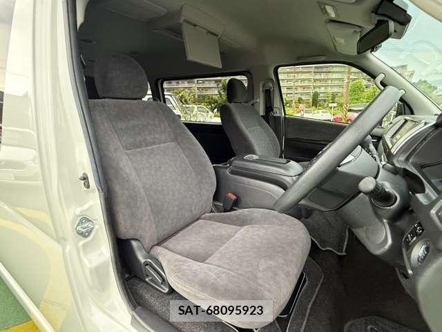 Toyota HIACE WAGON 2021-08 8769979-5