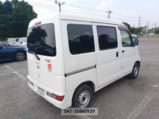 Daihatsu HIJET CARGO 2019-08 8768906-3
